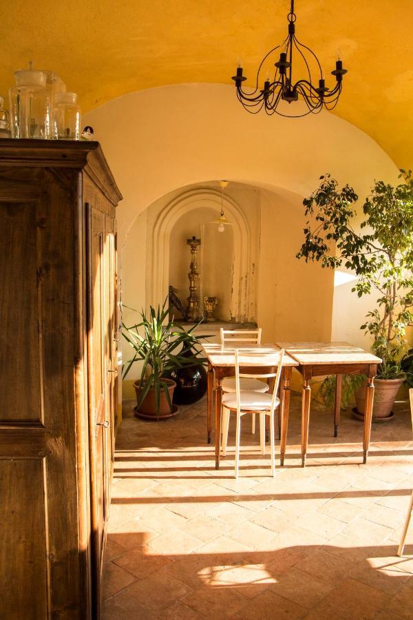 Bed and Breakfast L'Aromatario Neive Zewnętrze zdjęcie