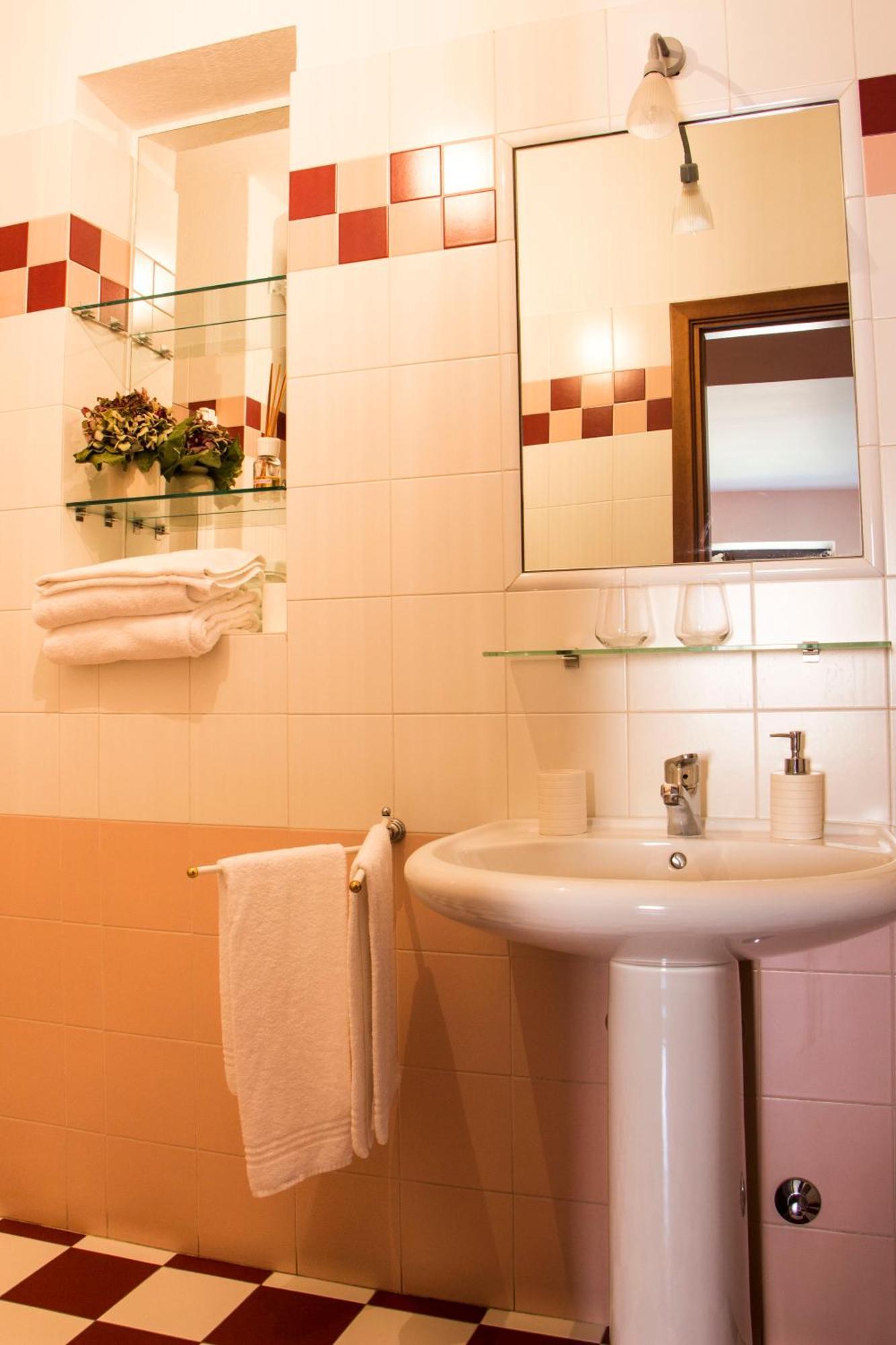 Bed and Breakfast L'Aromatario Neive Zewnętrze zdjęcie
